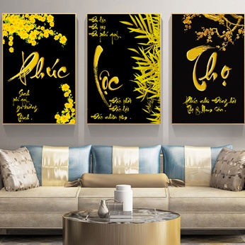 File of calligraphy of welfare and relics in yellow letters with black background - PLT004