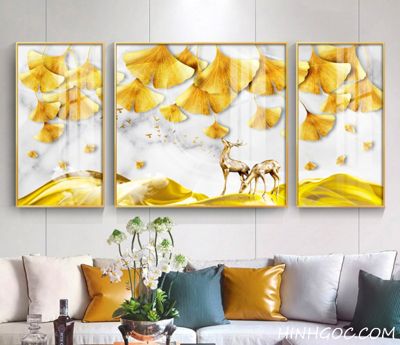 Modern painting of ginkgo leaves combined with yellow deer - HG1056