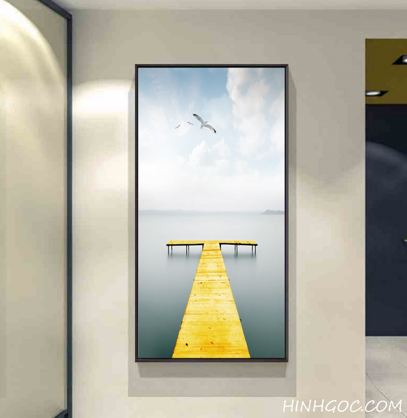 Single file of golden wooden bridge on the sea - HG165