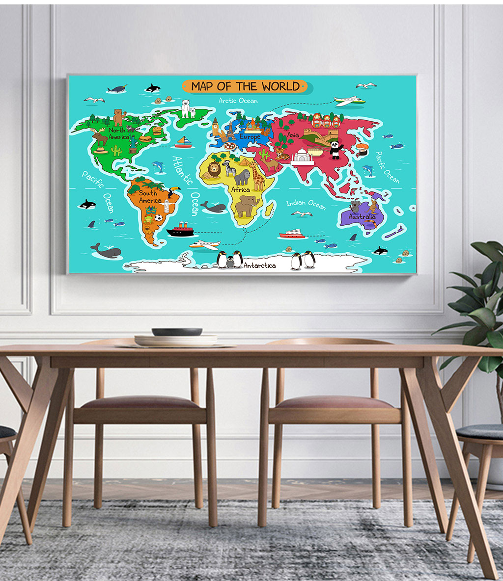 File of world map with animals - HG1080