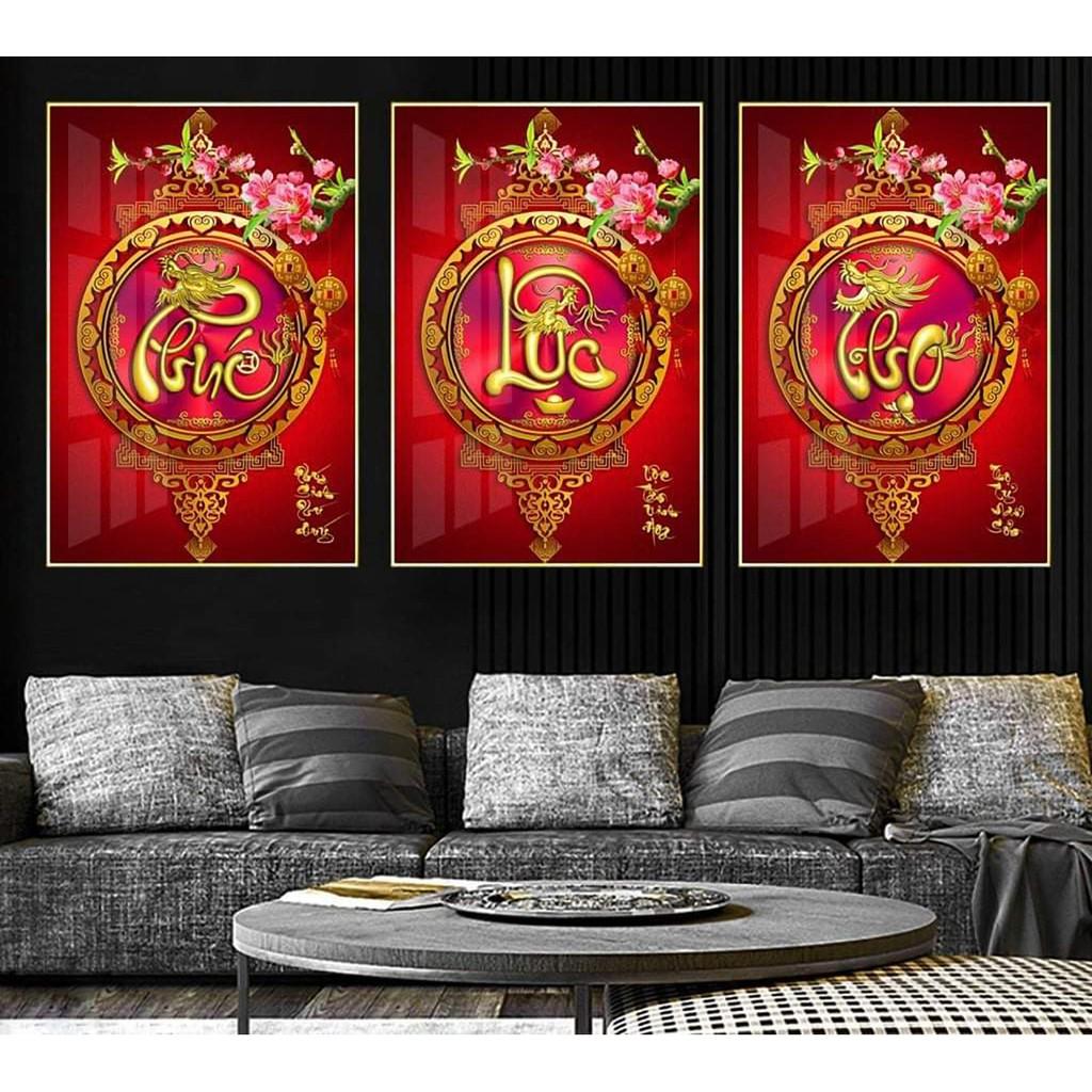 File of calligraphic benefit of yellow letters on red background - PLT001